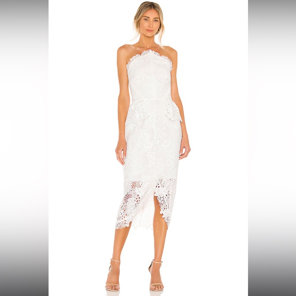 Lucinda Dress in Ivory
ELLIATT